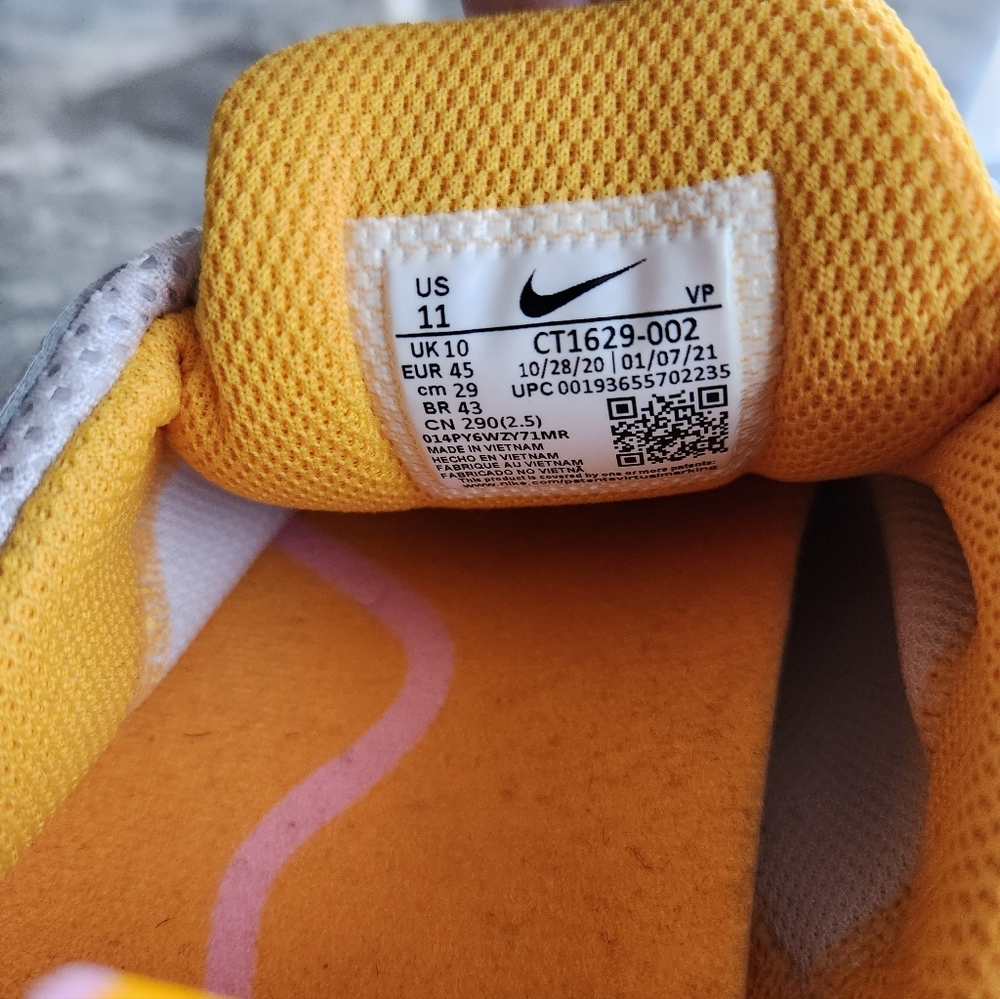 Nike Adult White Slip-On Sneakers with Yellow & Pink Highlights - Picture 6 of 8